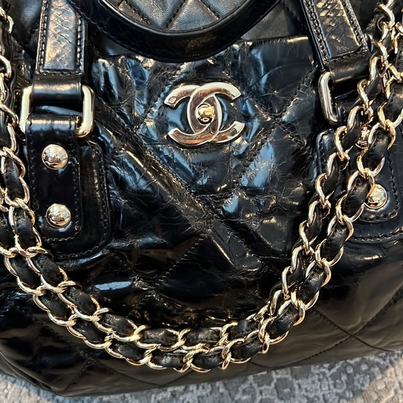 Authentic Chanel Portobello tote- great condition! - Picture 2 of 11
